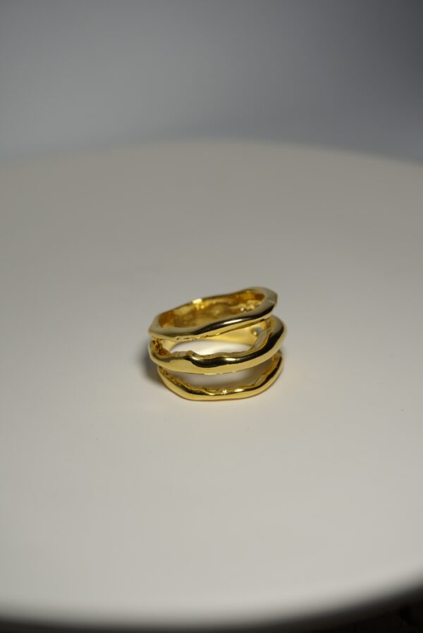 SRING-001