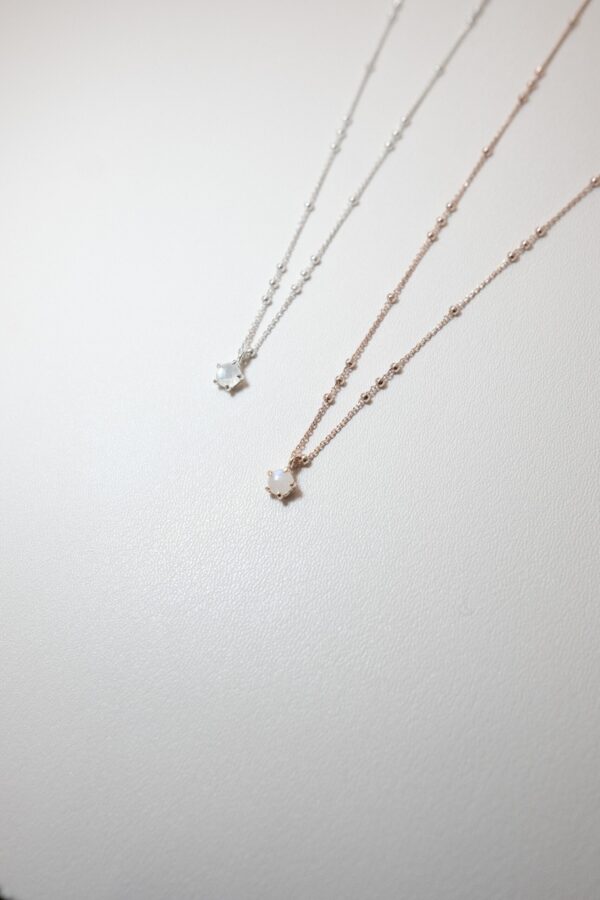 [925silver]+[Moonstone] Little Dot chain Necklace 推介！：圖片 2