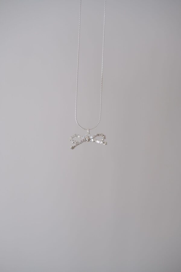 碎銀🪩 [925silver] Silver chip ribbon bows Necklace🎀