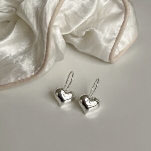𝐏𝐫𝐞-𝐨𝐫𝐝𝐞𝐫 [925silver] Full heart earrings