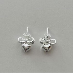 𝐏𝐫𝐞-𝐨𝐫𝐝𝐞𝐫 [925silver] Ribbon bows heart earrings 💝