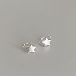 [925silver] matte stars hoop earrings 💫